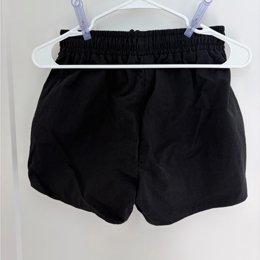 ALO Yoga Black Alumni Shorts Size S